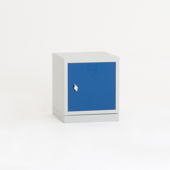 Rodapé plano para cacifo Multibox - Taquimetal