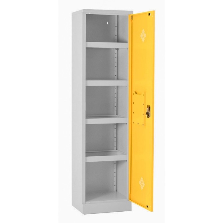 ¾ frontal esquerda, 1 porta batente direita aberta (~90°), interior com prateleiras
