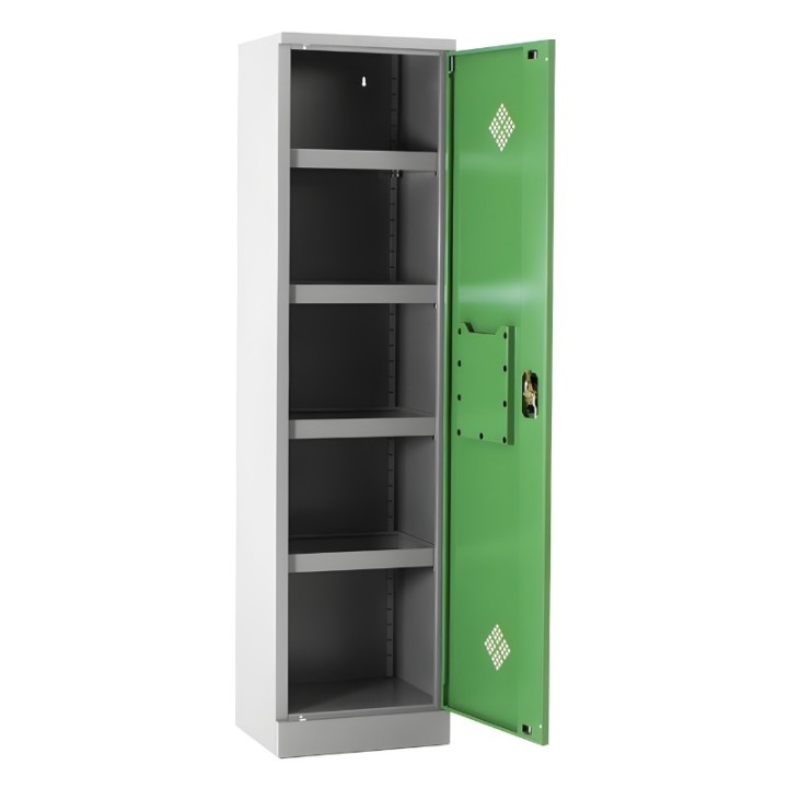 Armário fitossanitário ¾ frontal esquerda, 1 porta batente direita aberta (~90°), interior com prateleiras