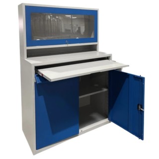 Vista lateral do armário para computador com dois ecrãs de 24 polegadas